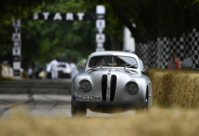 „Hillclimb” im Schlossgarten Goodwood