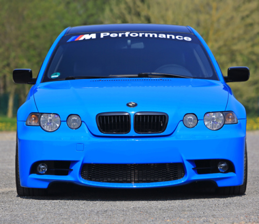 Paint & Sound // 2001er BMW 316ti Compact E46 2001er BMW 316ti Compact E46