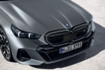 P90536919_highRes_the-new-bmw-i5-m60-x