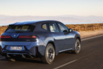 P90615618_highRes_the-new-bmw-ix3-50-x