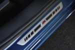 P90615668_highRes_the-new-bmw-ix3-50-x